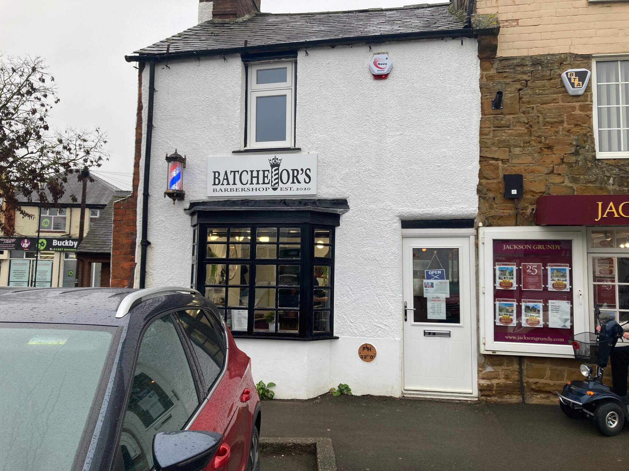 2 Market Pl, Long Buckby for sale Building Photo- Image 1 of 1