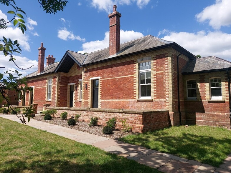 Vauxhall Ln, Tunbridge Wells to rent - Building Photo - Image 1 of 12