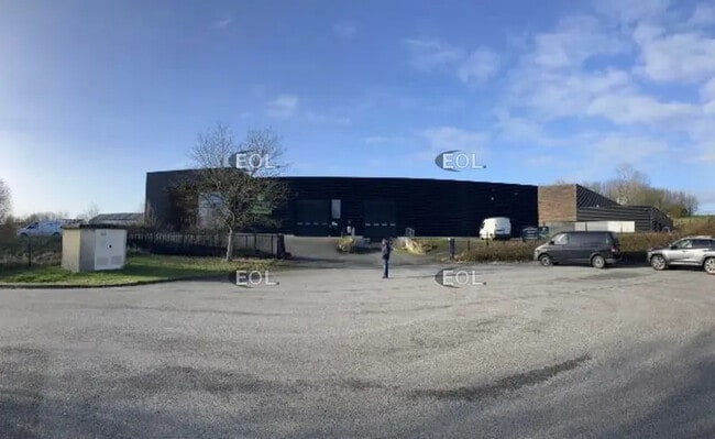 Vente Local d'activités 3 000 m²