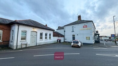 2A Station Rd, Clowne to rent Building Photo- Image 1 of 6