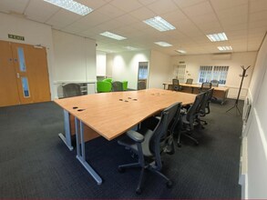 Swingbridge Rd, Grantham to rent Interior Photo- Image 2 of 4