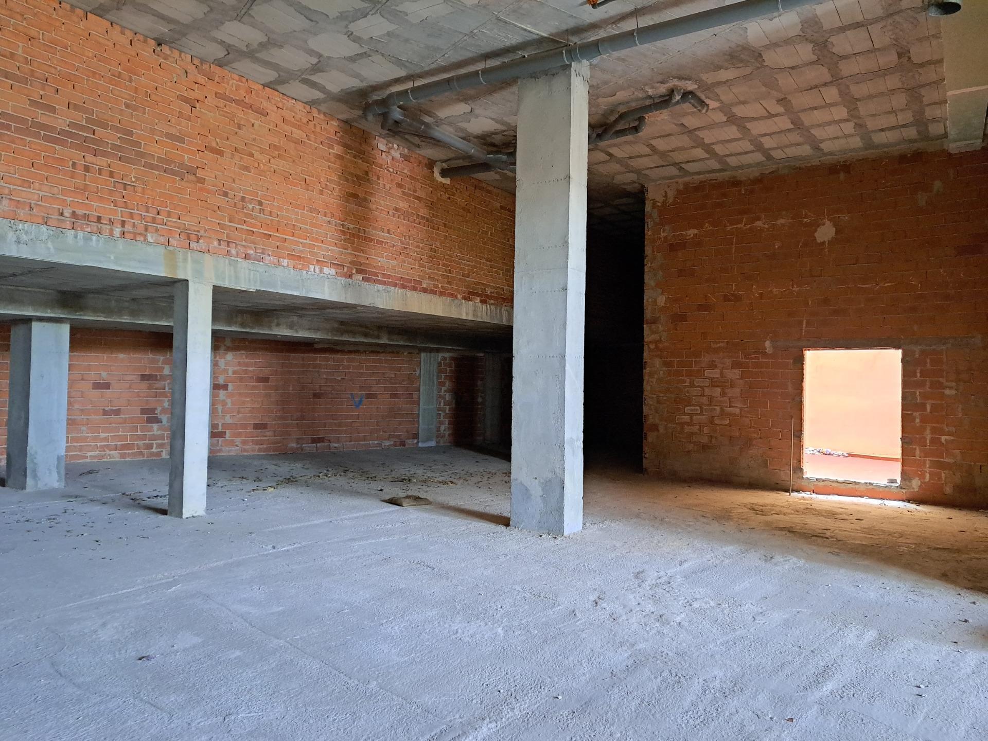 Retail in Alzira for sale Building Photo- Image 1 of 28