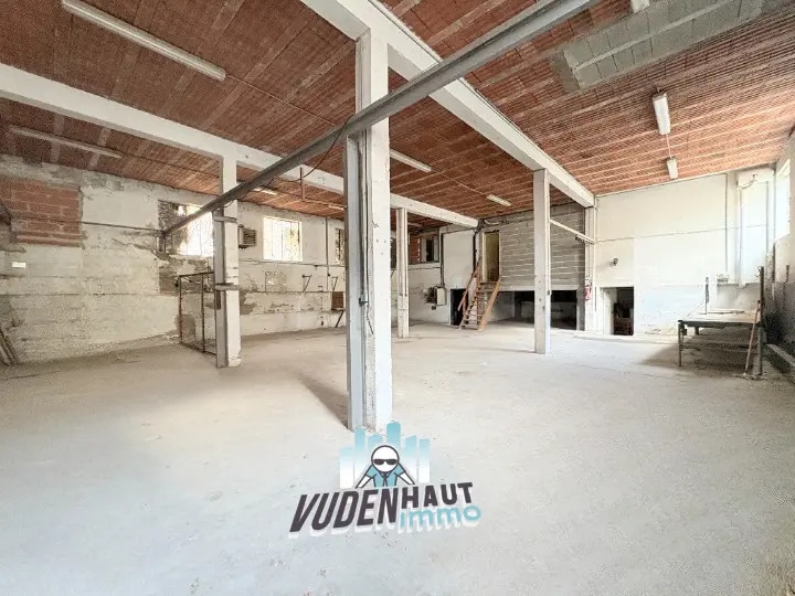 Vente Commerce 348 m² - Photo 1