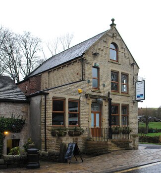 More details for 27 King St, Oldham - Office to Rent