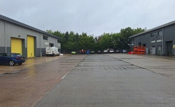 West Buckland Rd, Wellington to rent Building Photo- Image 2 of 7