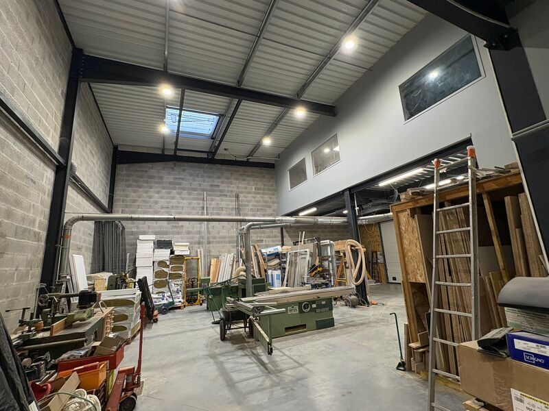 84 Avenue De La Poterie, La Tour-de-Salvagny for sale Interior Photo- Image 1 of 12