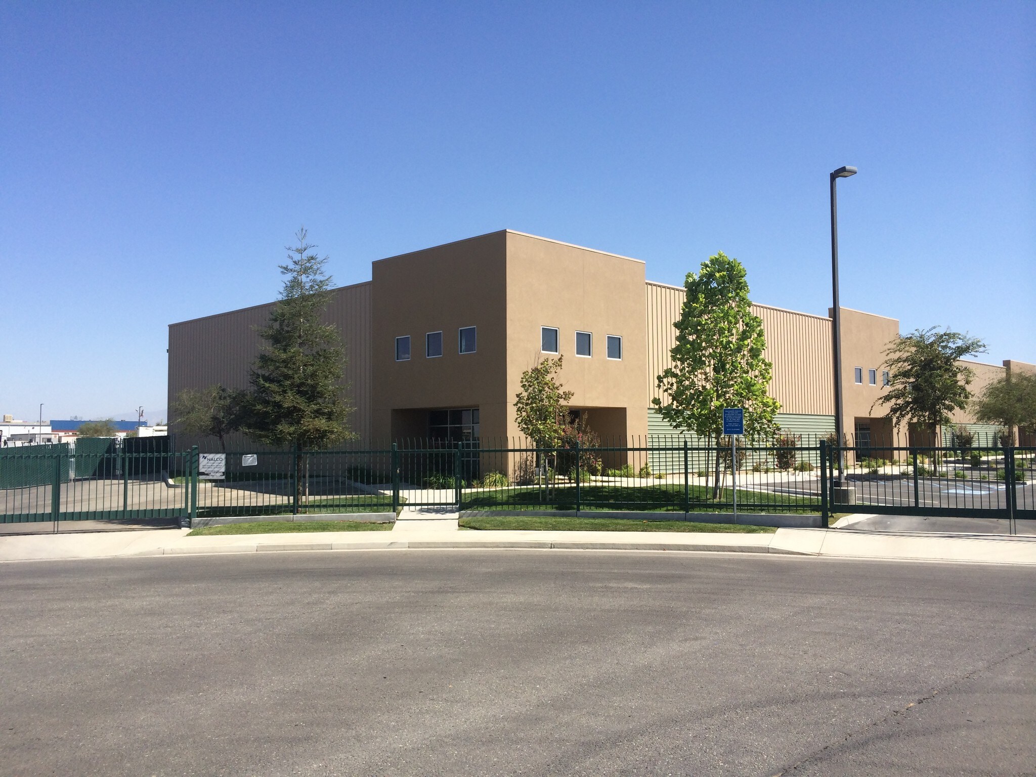 2912 E Belle Ter, Bakersfield, CA for sale Building Photo- Image 1 of 1