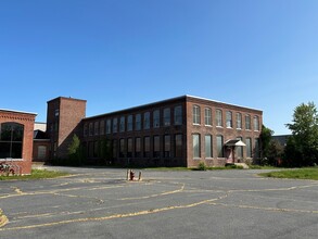 25 Newport St, Fitchburg, MA for sale Building Photo- Image 1 of 1