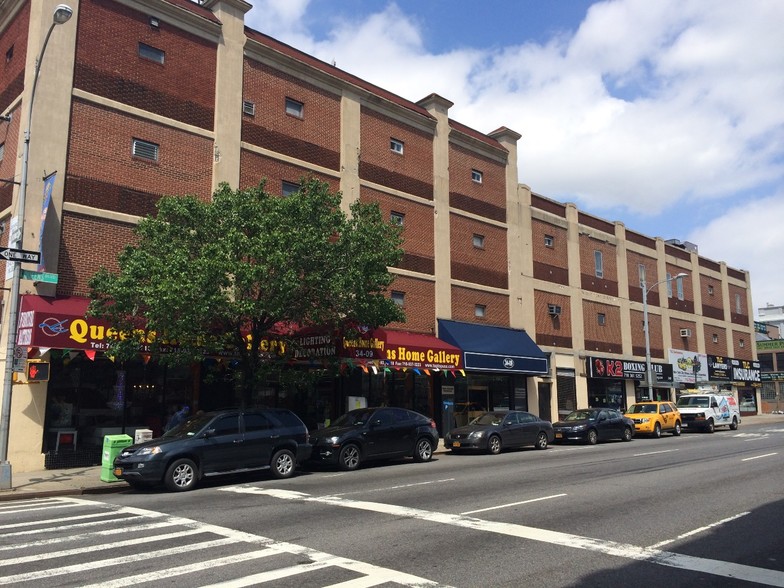 34-09-34-11 Queens Blvd, Long Island City, NY for rent - Building Photo - Image 1 of 9