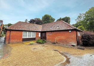 Fox Rd, Framingham Pigot to rent Building Photo- Image 1 of 8