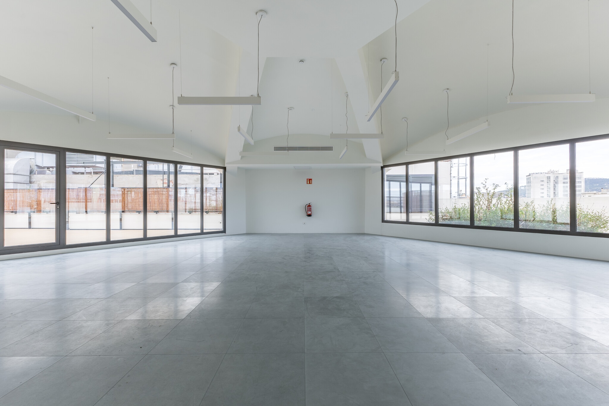 Office in Barcelona, Barcelona to rent Interior Photo- Image 1 of 17