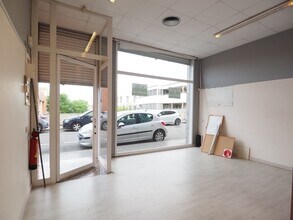 Retail in Les Franqueses del Vallès, Barcelona to rent Interior Photo- Image 2 of 11