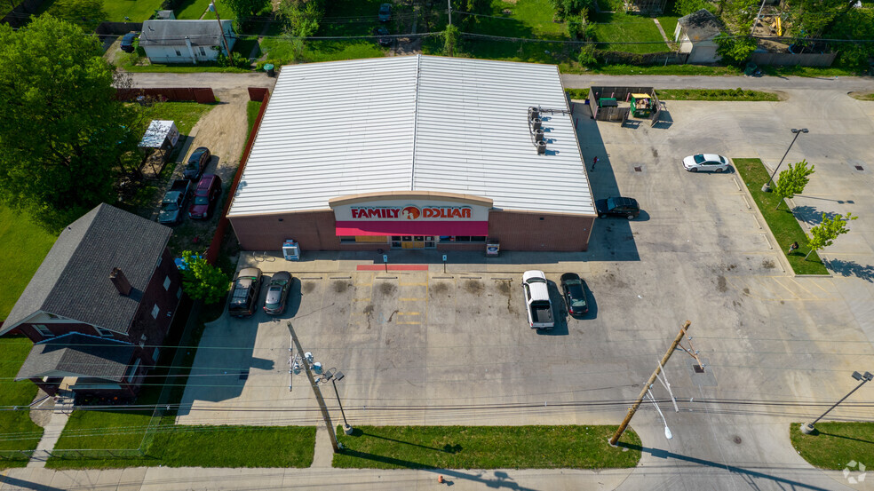 2185 E 5th Ave, Columbus, OH for rent - Aerial - Image 2 of 9