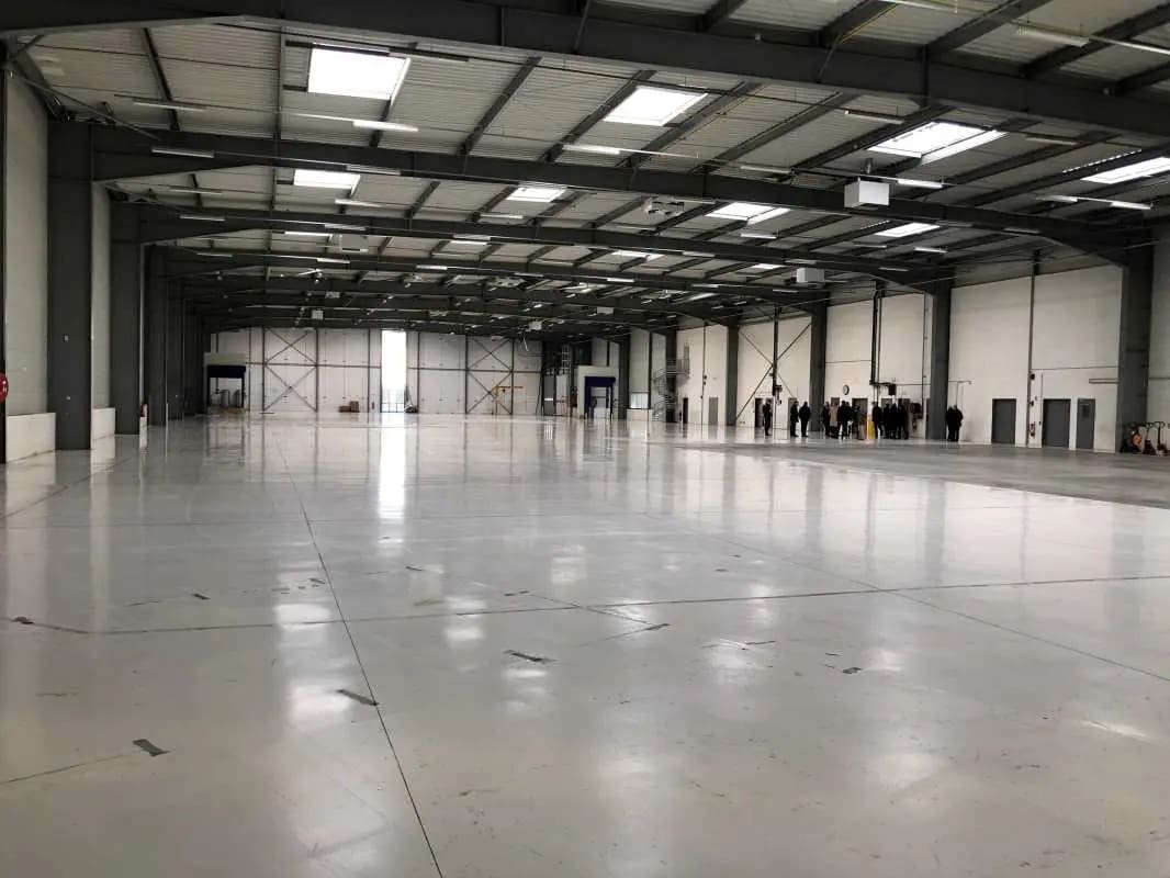 11 Rue De La Grande Borne, Le Mesnil-Amelot to rent Building Photo- Image 1 of 5