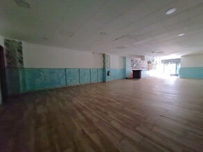 Retail in Barberà del Vallès, Barcelona to rent Interior Photo- Image 2 of 6