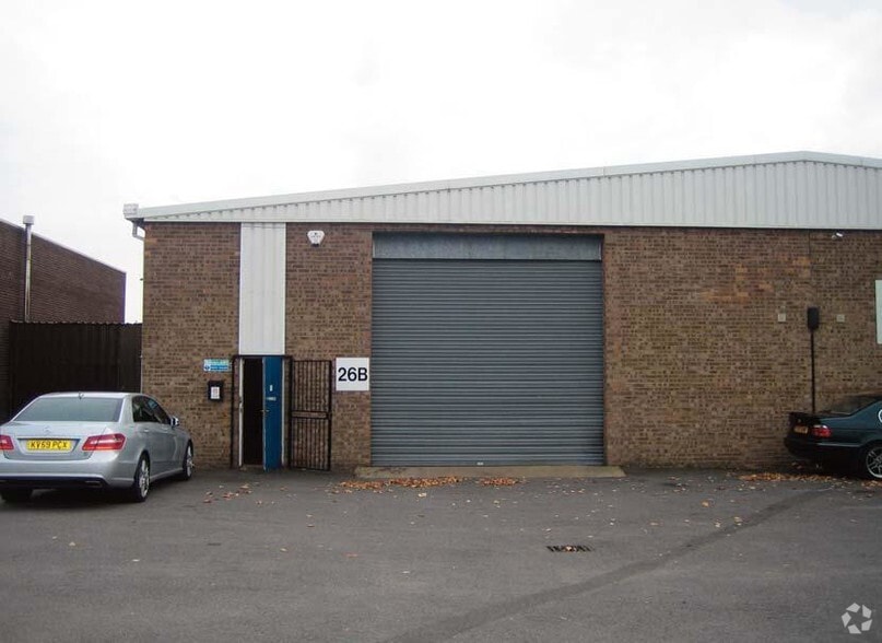 Estate Road No 8, Grimsby, DN31 2TG UK