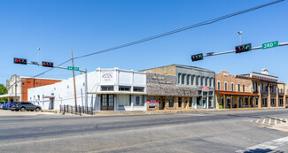 More details for 229 S Main St, Mc Gregor, TX - Light Industrial for Sale