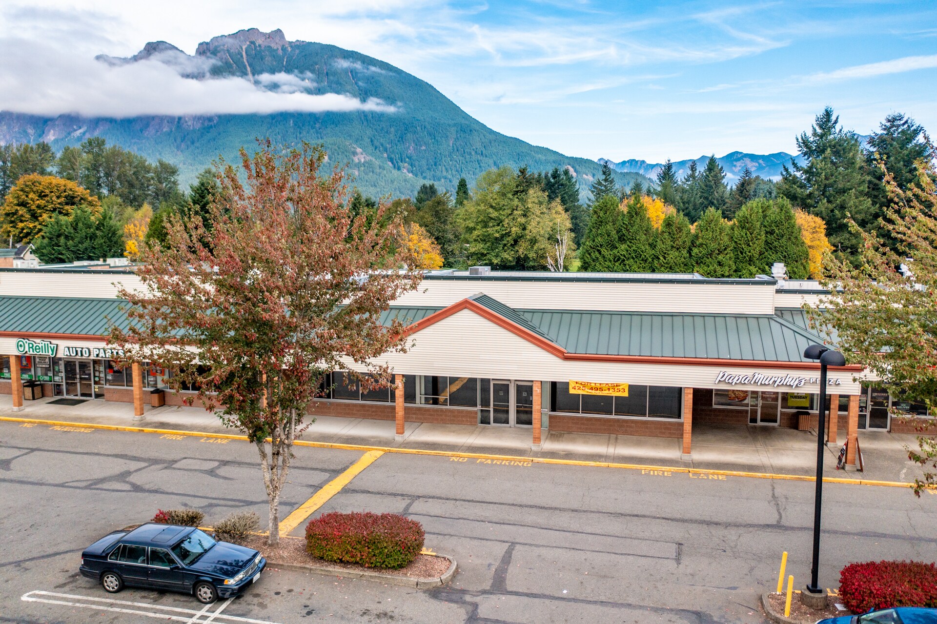 426-726 SW Mt Si Blvd, North Bend, WA to rent Building Photo- Image 1 of 11