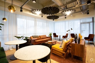 823 Congress Ave, Austin, TX to rent Interior Photo- Image 2 of 8