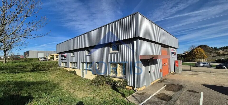 Vente Local d'activités 545 m² - Photo 1
