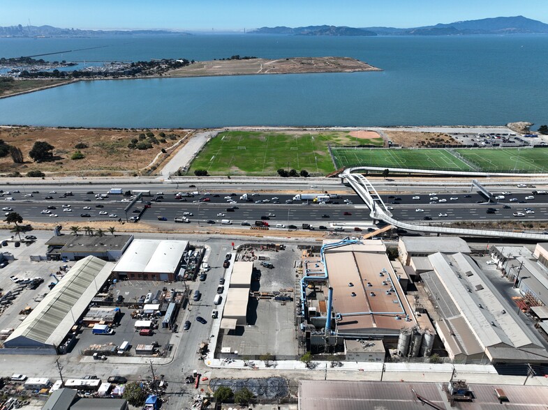 1433 Eastshore Hwy, Berkeley, CA for rent - Aerial - Image 3 of 8