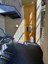 1085 Ch Du Côteau-Rouge, Longueuil, QC to rent Interior Photo- Image 1 of 12