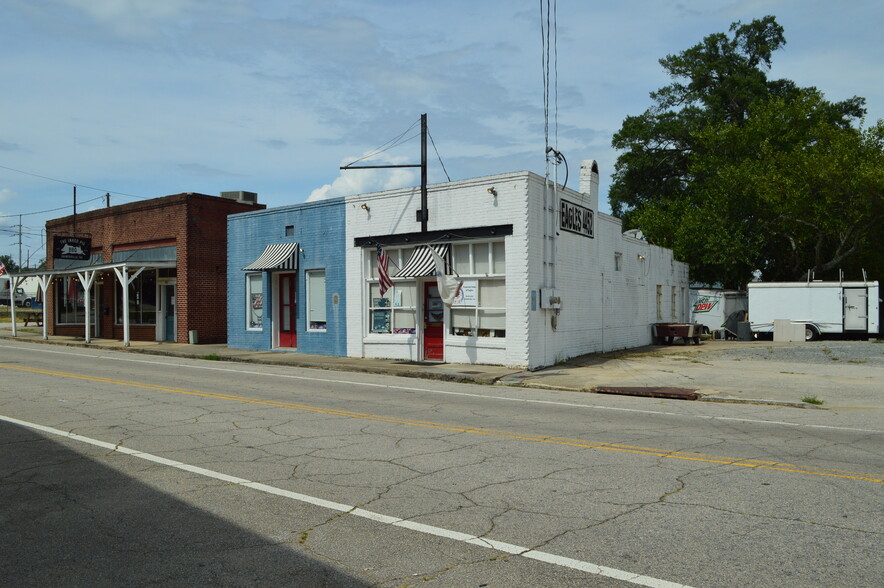 893 Main St SW, Gainesville, GA for rent - Building Photo - Image 2 of 9