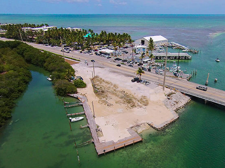 79786 Overseas Hwy, Islamorada, FL for sale - Primary Photo - Image 1 of 1