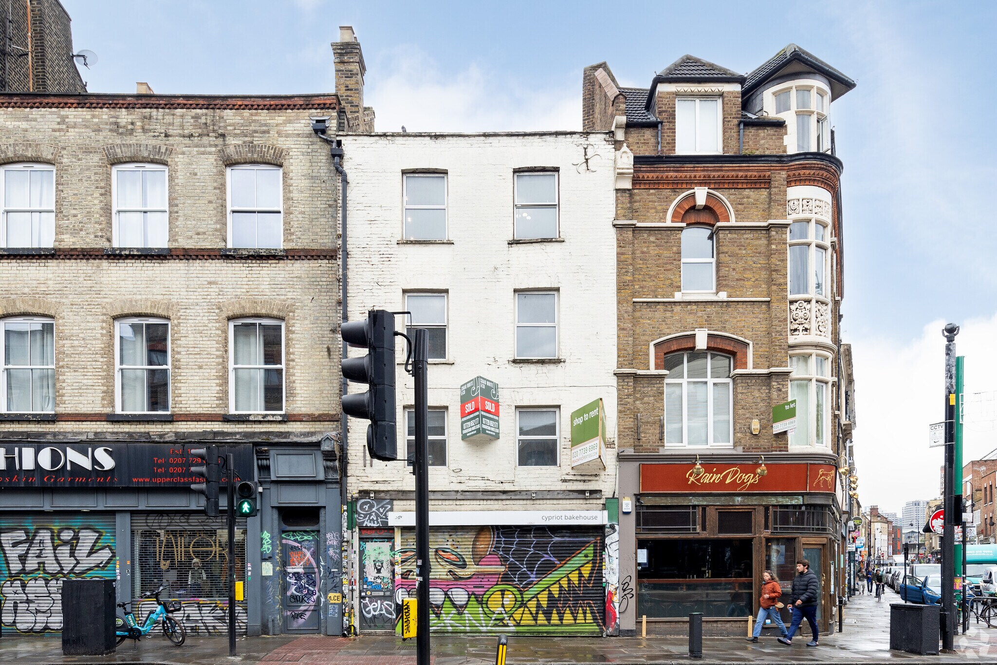 122 Bethnal Green Rd, London for sale Primary Photo- Image 1 of 1