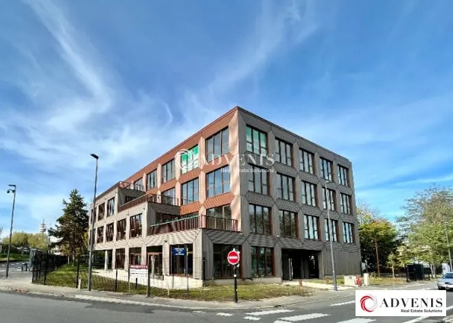 Office in VILLENEUVE-D'ASCQ to rent Building Photo- Image 1 of 8