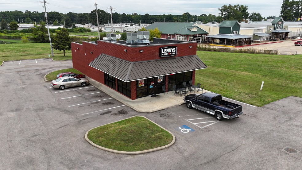 8265 US Highway 51 N, Millington, TN for sale - Primary Photo - Image 1 of 5