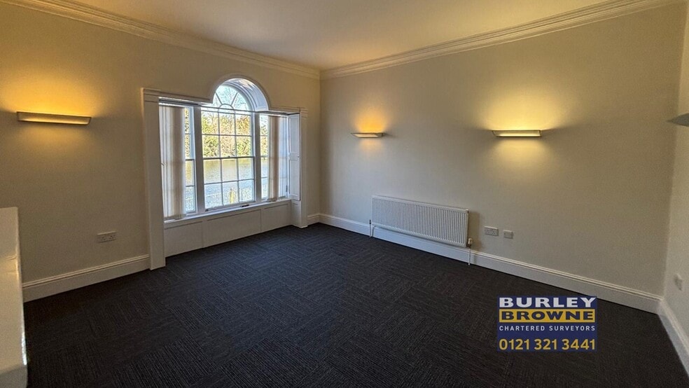 36 Bird St, Lichfield to rent - Building Photo - Image 2 of 12
