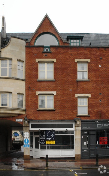 135 Lower Richmond Rd, London to rent - Building Photo - Image 3 of 4