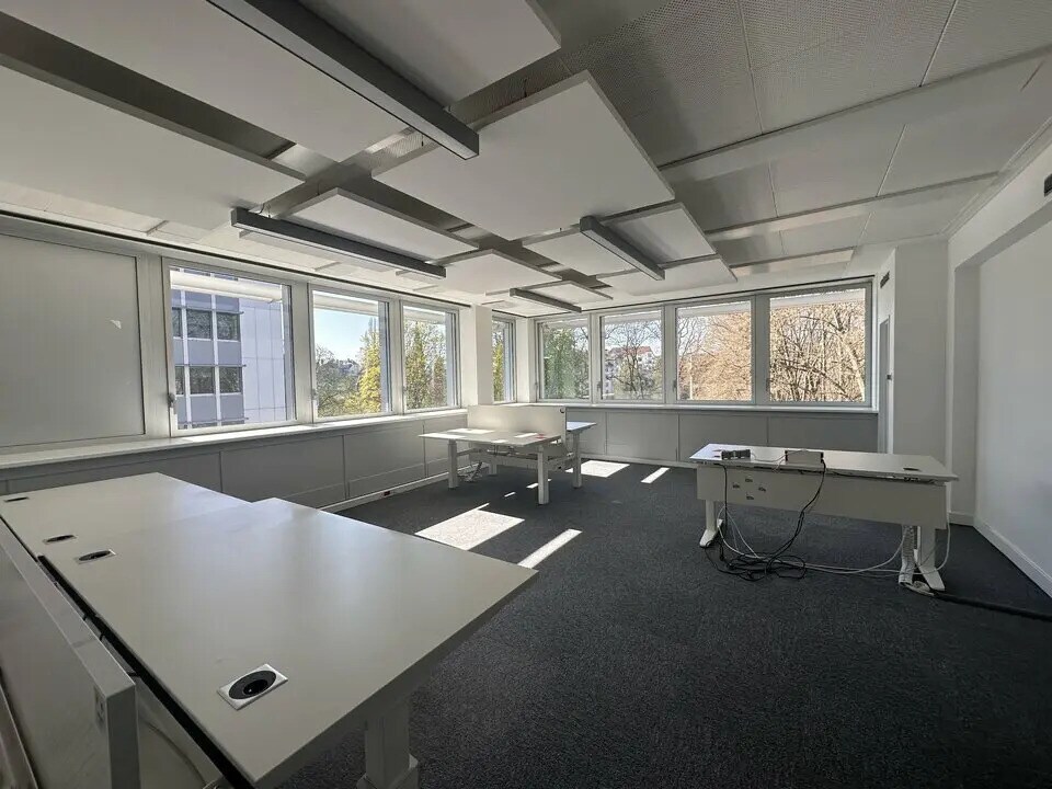 Office in Strasbourg to rent Primary Photo- Image 1 of 11