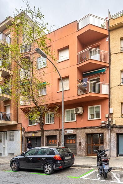 Build-to-Rent in Barcelona, Barcelona for sale - Primary Photo - Image 1 of 6