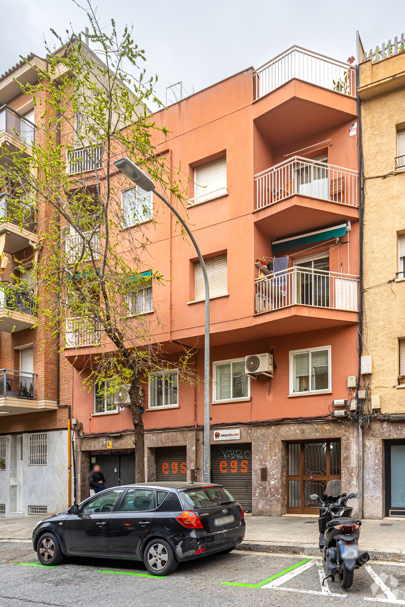 Build-to-Rent in Barcelona, Barcelona for sale Primary Photo- Image 1 of 7