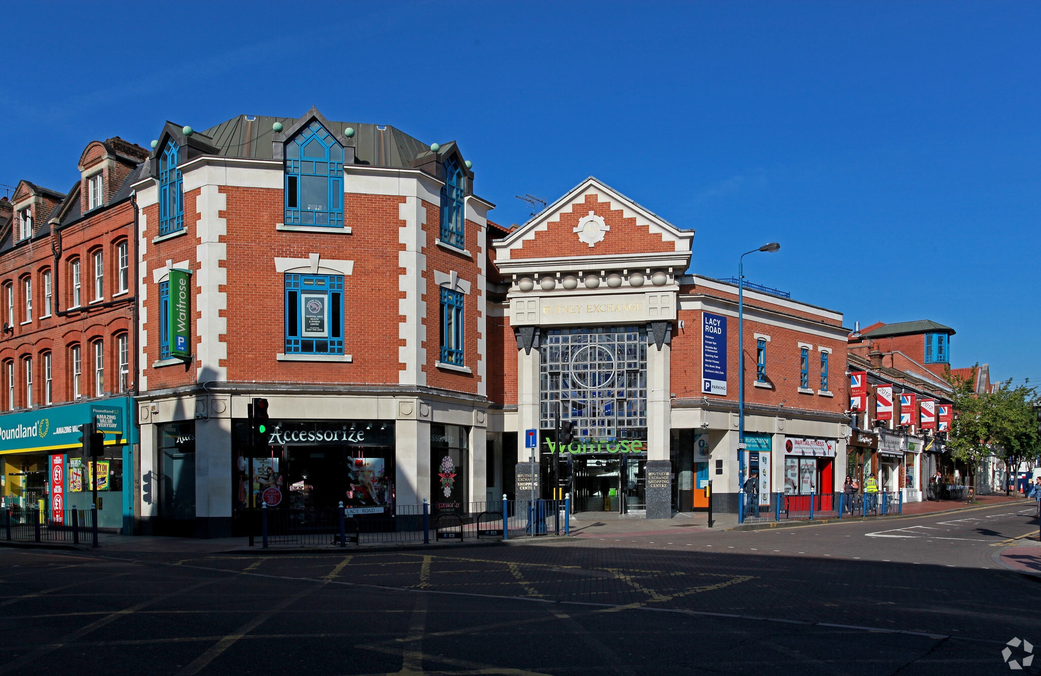 Putney High St, London SW15 1TW Putney Exchange Shopping Centre
