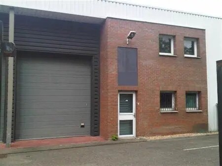 Light Industrial in Plaisir for sale Building Photo- Image 1 of 2