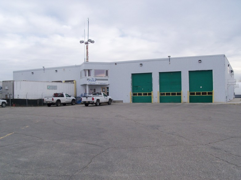 5250 Airport Industrial Rd, Fairbanks, AK for sale - Building Photo - Image 1 of 1