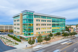 100 N 7th Ave, Phoenix, AZ for rent Building Photo- Image 1 of 1