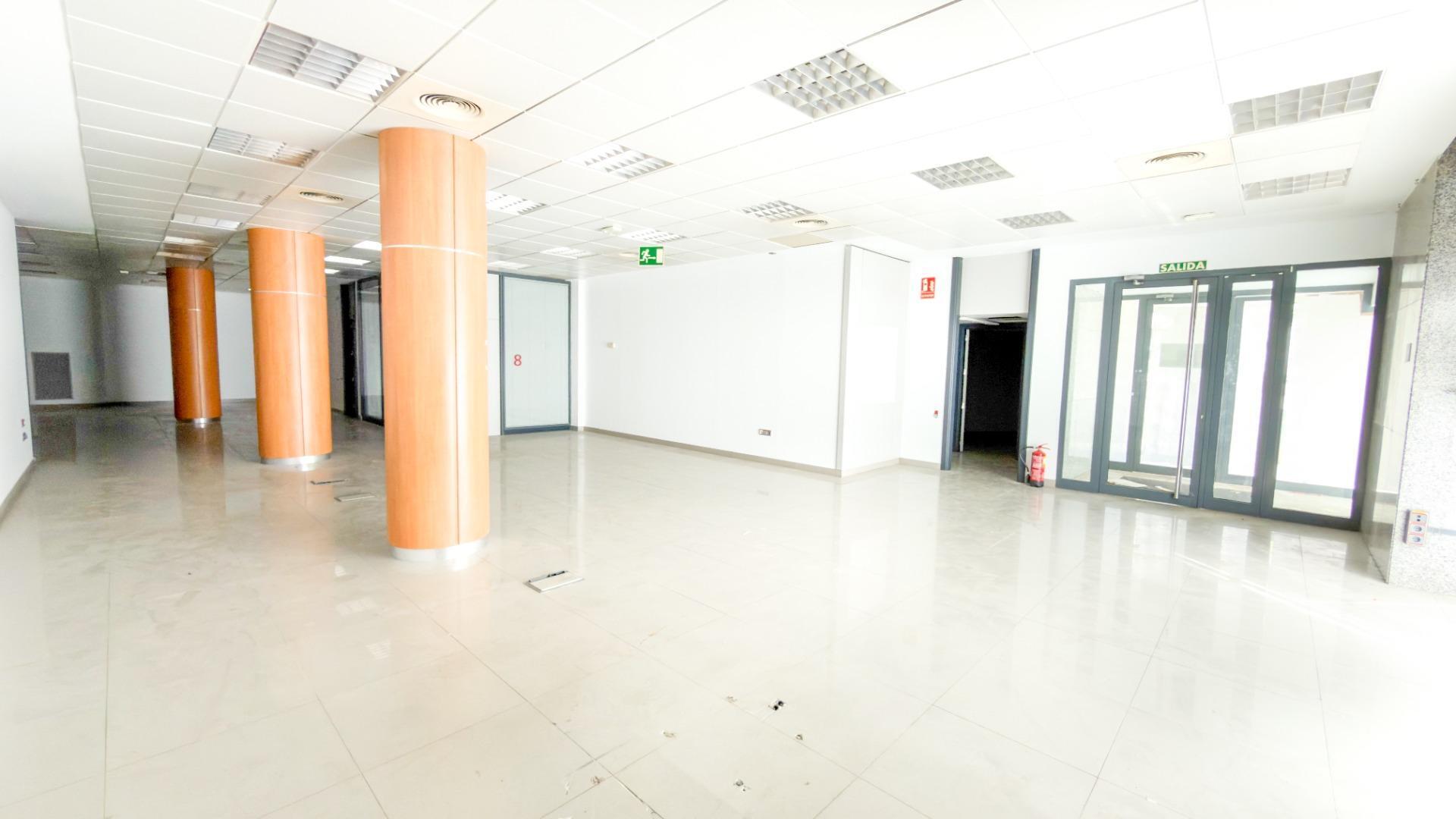 Retail in Cieza, Murcia for sale Interior Photo- Image 1 of 12