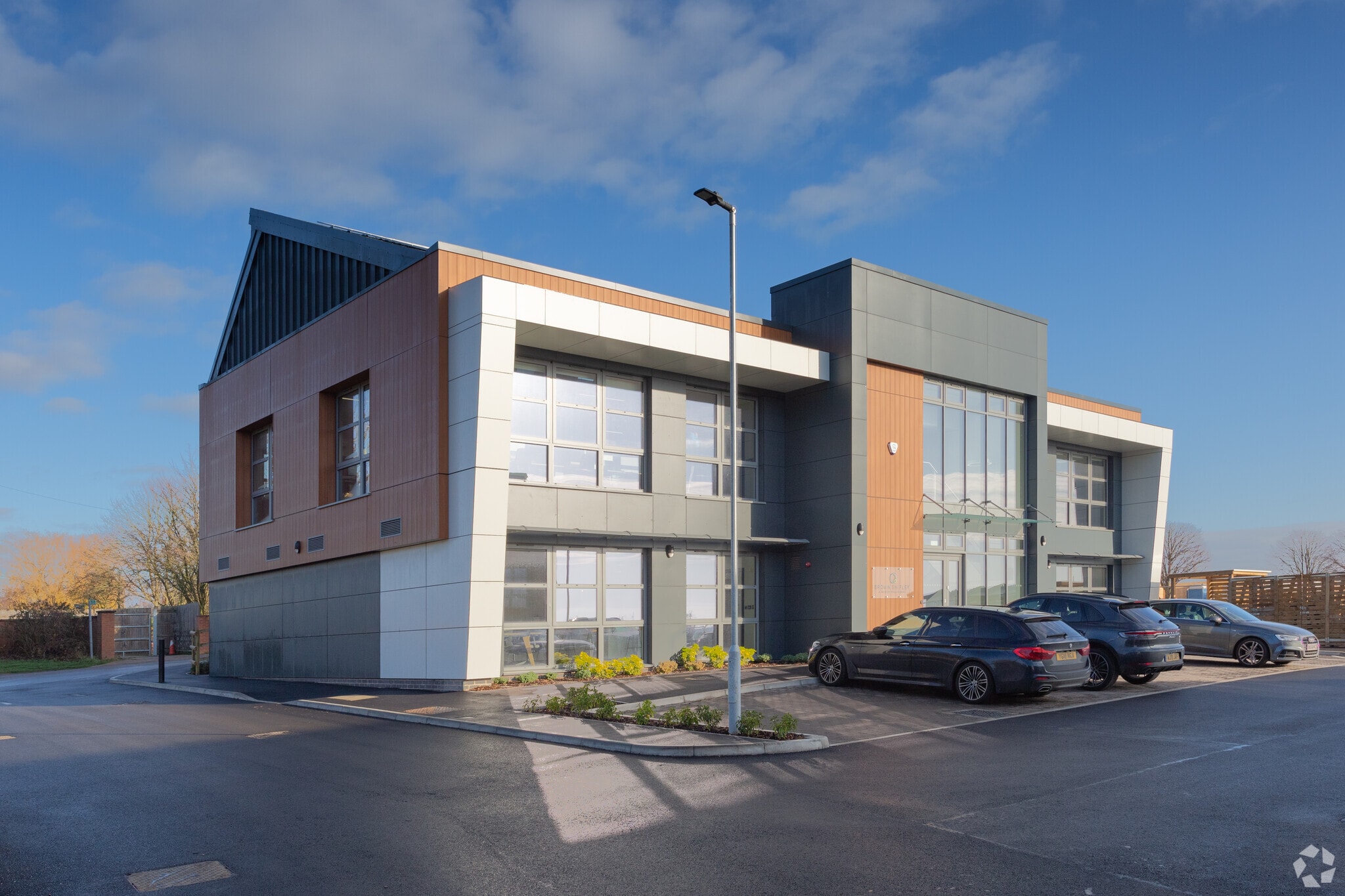 Landmere Lane, Nottingham for sale Primary Photo- Image 1 of 1