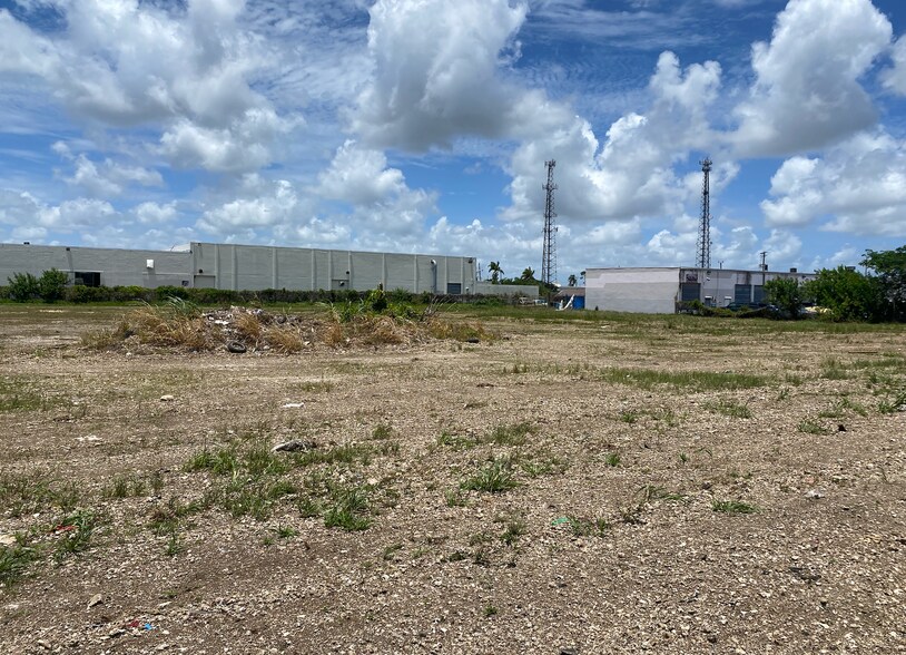 KROME AVE PROXIMITY, Homestead 33030 +4AC LAND ZONED INDUSTRIAL AT