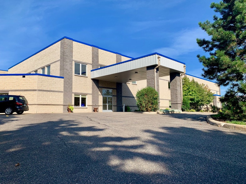 713 Anderson Ave, Saint Cloud, MN for sale - Building Photo - Image 1 of 1