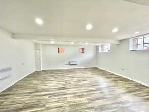 123-131 Bradford St, Birmingham to rent Interior Photo- Image 1 of 4