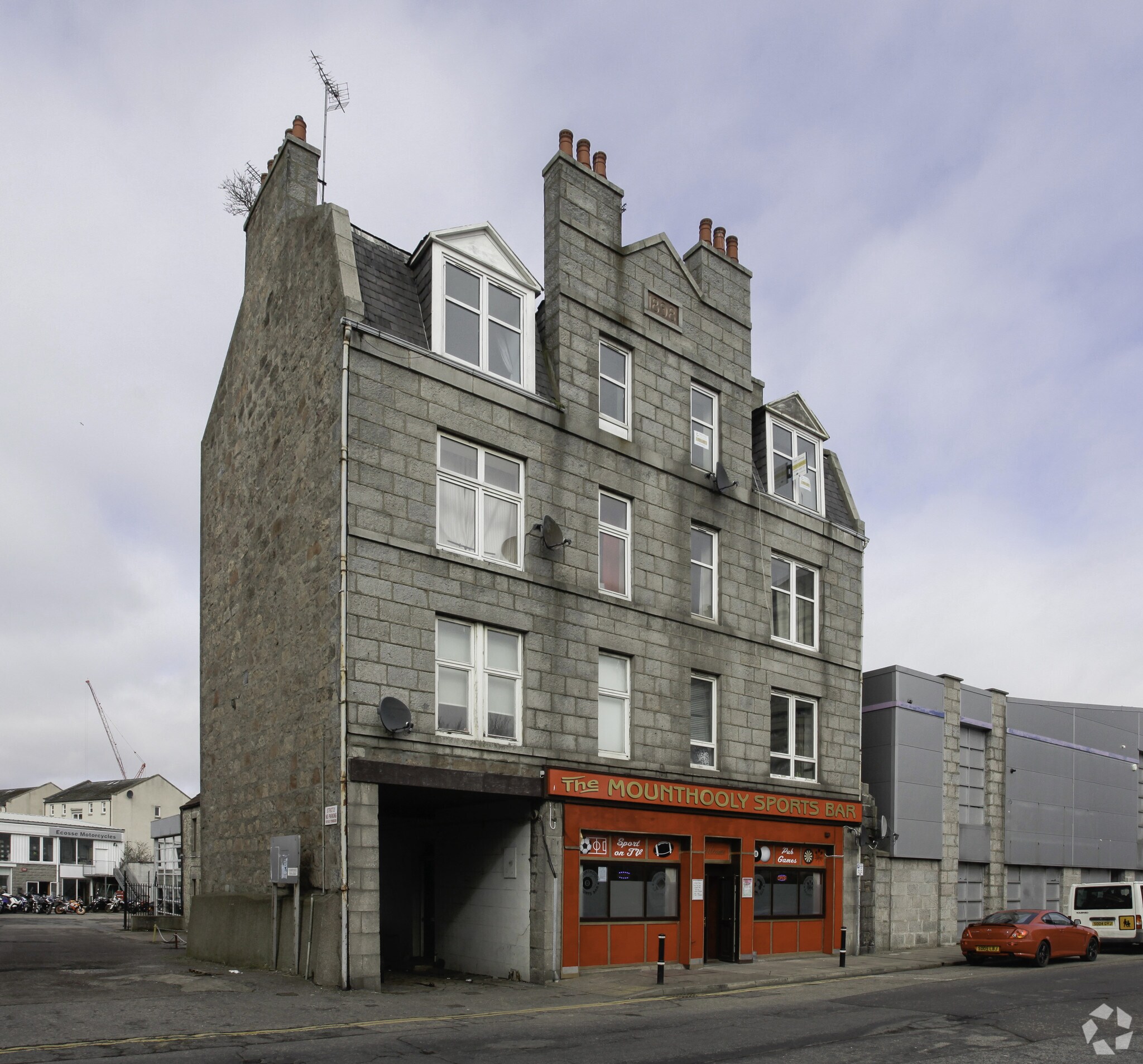 70 Hutcheon St, Aberdeen for sale Primary Photo- Image 1 of 1