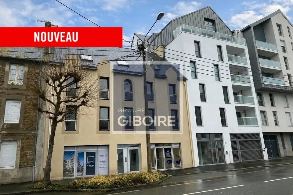 Vente Bureaux 141 m² - Photo 1