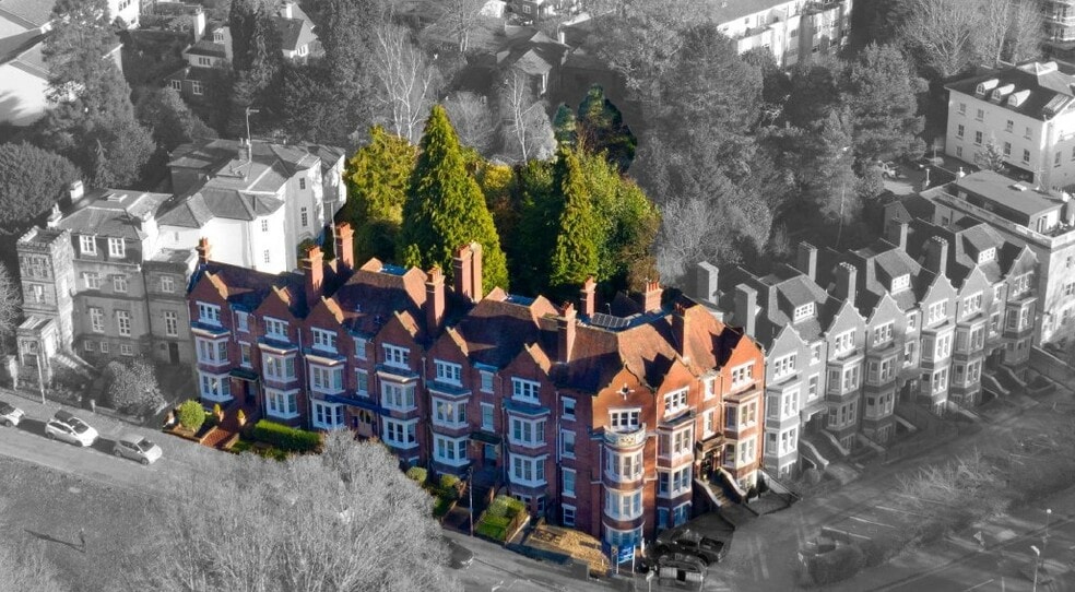 55-57 London Rd, Tunbridge Wells for sale - Primary Photo - Image 1 of 1