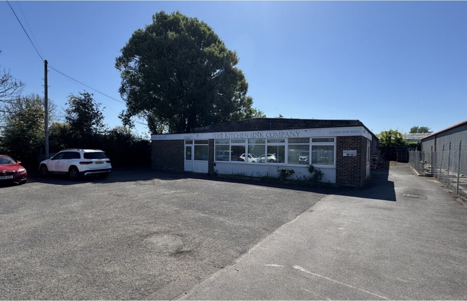 Evans Pl, Bognor Regis for sale - Building Photo - Image 3 of 7