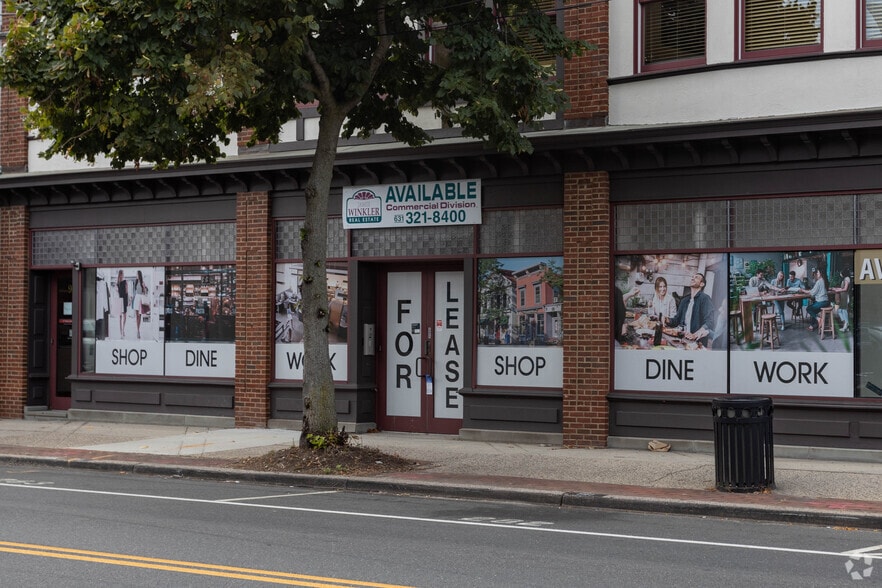 93 E Main St, Bay Shore, NY for rent - Building Photo - Image 3 of 4